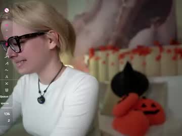Сute Chloe 🎀 Next stream on October 27th 3 AM GMT video